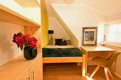 Ein Sitzbereich in der Unterkunft Loft am Malerweg