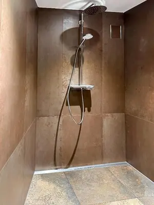 Ein Badezimmer in der Unterkunft Atelier Dresden Neustadt