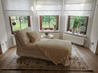 Ein Sitzbereich in der Unterkunft Gartenwohnung Paulsdorf
