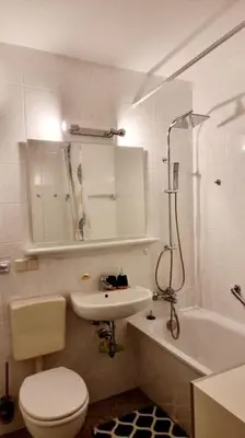 Ein Badezimmer in der Unterkunft Private Zimmer am Dresden Hauptbahnhof