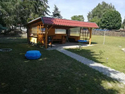 Ein Garten an der Unterkunft NEU! Ferienhaus Kurio