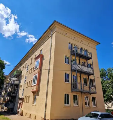 Das Gebäude in dem sich die Ferienwohnung befindet