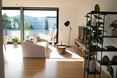 Ein Sitzbereich in der Unterkunft Moderne Ferienwohnung mit großzügigen 100qm in der Dresdner Altstadt
