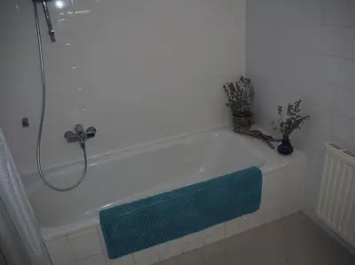 Ein Badezimmer in der Unterkunft Elegante & Stilvolle 2,5 Raum Wohnung