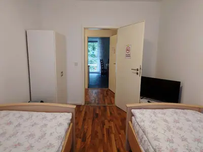 Ein Bett oder Betten in einem Zimmer der Unterkunft Ruhige Monteurwohnung Freiberg
