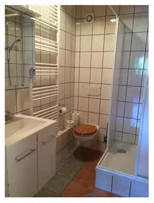 Ein Badezimmer in der Unterkunft Weidmannsruh - große Ferienwohnung mit 3 Schlafzimmern