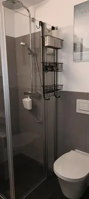 Ein Badezimmer in der Unterkunft Wunderschöne Ferienwohnung direkt an der Elbe, Alt-und Neustadtnähe