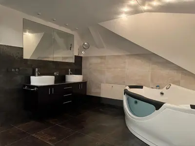 Ein Badezimmer in der Unterkunft 205 qm 