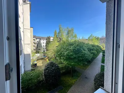 Ein Garten an der Unterkunft Modernes Zwei-Zimmer-Apartment Chemnitz - Kaßberg