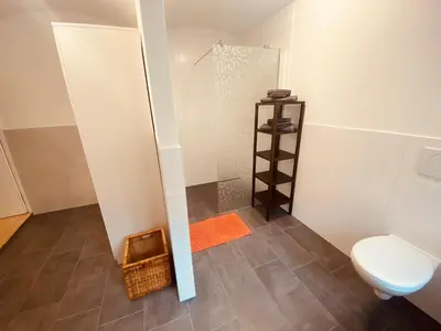 Ein Badezimmer in der Unterkunft Urlaubshof Altkö