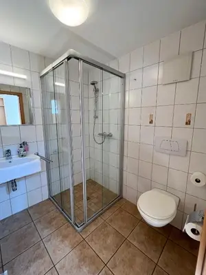 Ein Badezimmer in der Unterkunft Fährhaus Helios (ehem. Fährhaus Hesse)