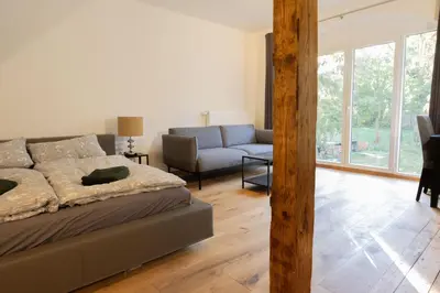 Ein Sitzbereich in der Unterkunft Loft Apartment mit großer Badewanne A