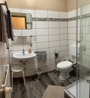 Ein Badezimmer in der Unterkunft Pension Krahmer