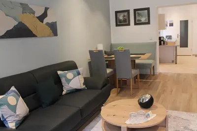 Ein Sitzbereich in der Unterkunft City-Appartement Pirna