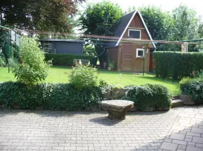 Ein Garten an der Unterkunft Schillerstrasse