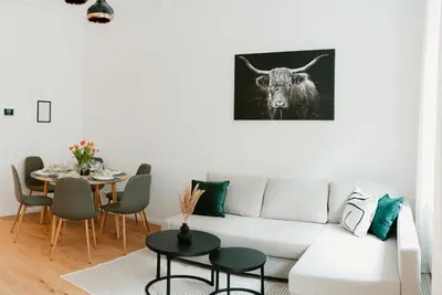 Ein Sitzbereich in der Unterkunft Ferienwohnung Elbzauber für 6 l Parkplatz l Balkon