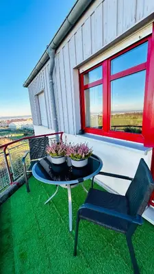 Ein Balkon oder eine Terrasse in der Unterkunft Best Place to Stay - Dresden