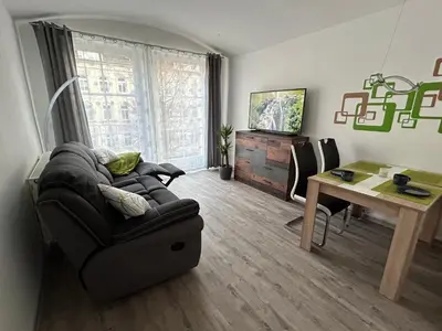 TV/Unterhaltungsangebot in der Unterkunft Ruhige Maisonettewohnung auf dem Kaßberg