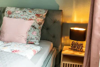 Ein Bett oder Betten in einem Zimmer der Unterkunft Dresden City Apartment