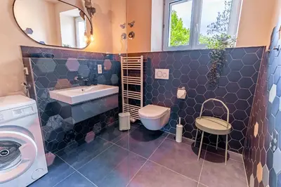 Ein Badezimmer in der Unterkunft Dresden City Apartment