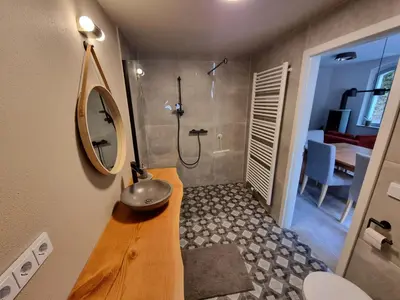 Ein Badezimmer in der Unterkunft Ferienhaus zum Wehlener Grund