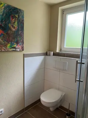 Ein Badezimmer in der Unterkunft Ferienwohnungen Krügerstraße