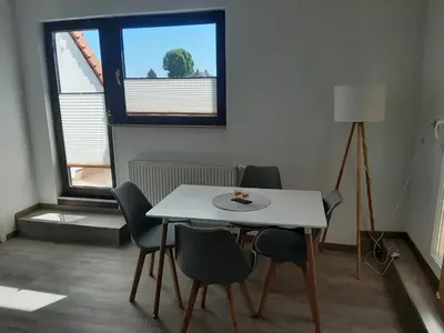 Ein Sitzbereich in der Unterkunft Ferienwohnung Fernblick bei Brückners