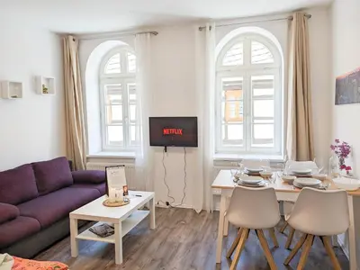 TV/Unterhaltungsangebot in der Unterkunft F0 - Urlaubsmagie - Kleine voll ausgestattete Wohnung mit Gemeinschaftsgarten, -pool & -sauna