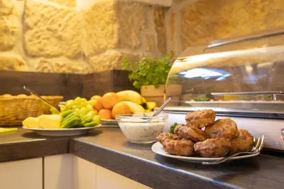 Essen in der Ferienwohnung oder in der Nähe