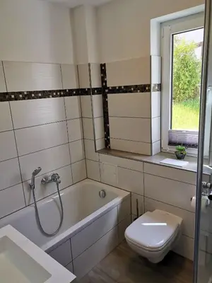 Ein Badezimmer in der Unterkunft Apartment in Papstdorf 