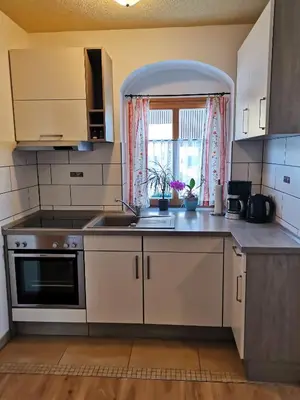Küche/Küchenzeile in der Unterkunft Ferienwohnung Kutscherstuben Bauernhaus Vetter