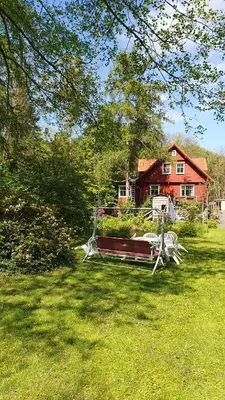 Ein Garten an der Unterkunft Altes Forsthaus Laubusch