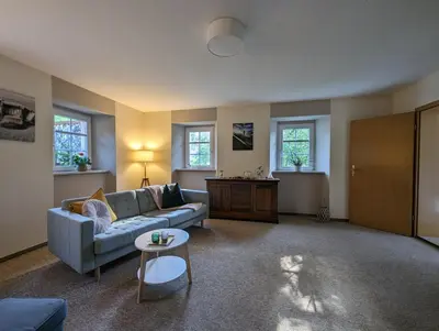 Ein Sitzbereich in der Unterkunft Ferienwohnung grünes Haus Colditz
