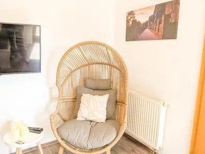 TV/Unterhaltungsangebot in der Unterkunft B6 - Urlaubsmagie - Inmitten der Sächsischen Schweiz mit Balkon mit Ausblick auf die Sandsteine