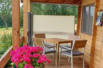 Ein Garten an der Unterkunft Ferienwohnung Erlebnisfarm John