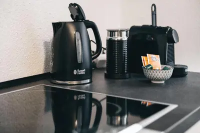 Kaffee-/Teezubehör in der Unterkunft Homely Apartments Großzügige 75qm Zentral & Gratis-Parkplatz