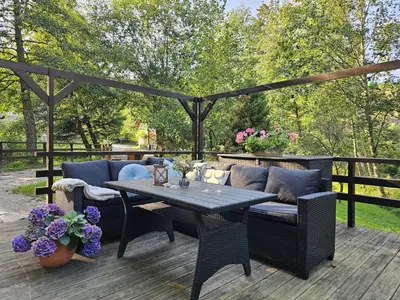 Ein Garten an der Unterkunft gemütliche Ferienwohnung Schwarzmühle