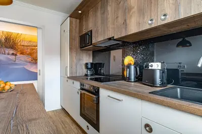 Küche/Küchenzeile in der Unterkunft Moderne Appartement Wohnung mit 2 Schlafzimmern im Zentrum von Riesa