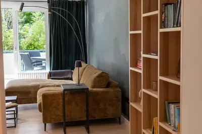 Ein Sitzbereich in der Unterkunft Grafschafft angenehmes wohnen - 2 Schlafzimmer I Tiefgarage I Balkon