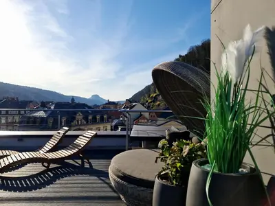 Ein allgemeiner Bergblick oder ein Berglick von des Hotels aus