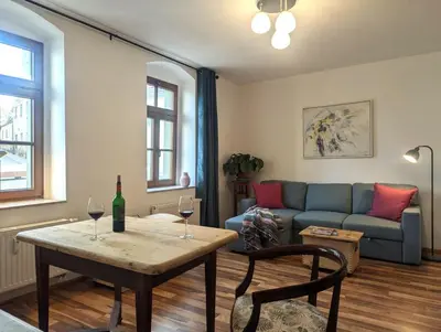 Ein Sitzbereich in der Unterkunft Vintage-Wohnung Silberstadt