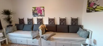 Ein Sitzbereich in der Unterkunft Ferienwohnung Gentsch in Schmannewitz