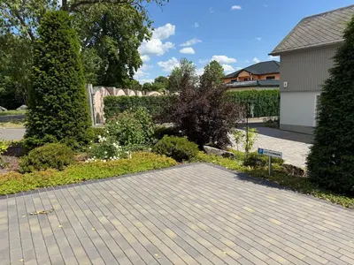Ein Garten an der Unterkunft Villa Hentschel