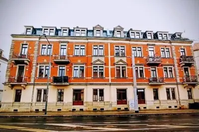 Das Gebäude in dem sich die Ferienwohnung befindet
