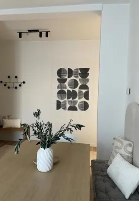 Ein Sitzbereich in der Unterkunft ApartNaest Radeberg - vollausgestattete 1 - bis 4-Zimmer Apartments l 24h Zugang per Code l Check-in Anleitung über Posteingang l Parkplatz auf Anfrage l Frühstück optional