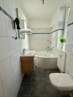 Ein Badezimmer in der Unterkunft Komfortables 3 Zimmer Apartment in Dresden