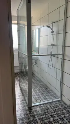 Ein Badezimmer in der Unterkunft Rim Ferienwohnung in Lauchhammer EG 100 qm