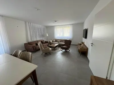 Ein Sitzbereich in der Unterkunft KoschenOase Wohnung mit Seeblick 4 Personen