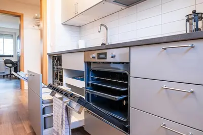 Küche/Küchenzeile in der Unterkunft Cityapartment mit großem Balkon am Stadtpark- DisneyPlus und 300mbs Internet