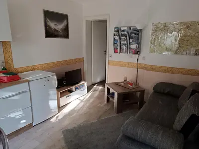 Ein Sitzbereich in der Unterkunft Ferienwohnung Athena